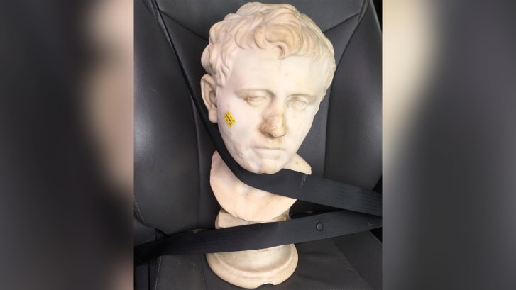 Sextus Pompey in a car